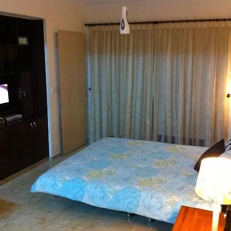 Poolside Ground Floor - B105 Walnut Grove Apartamento